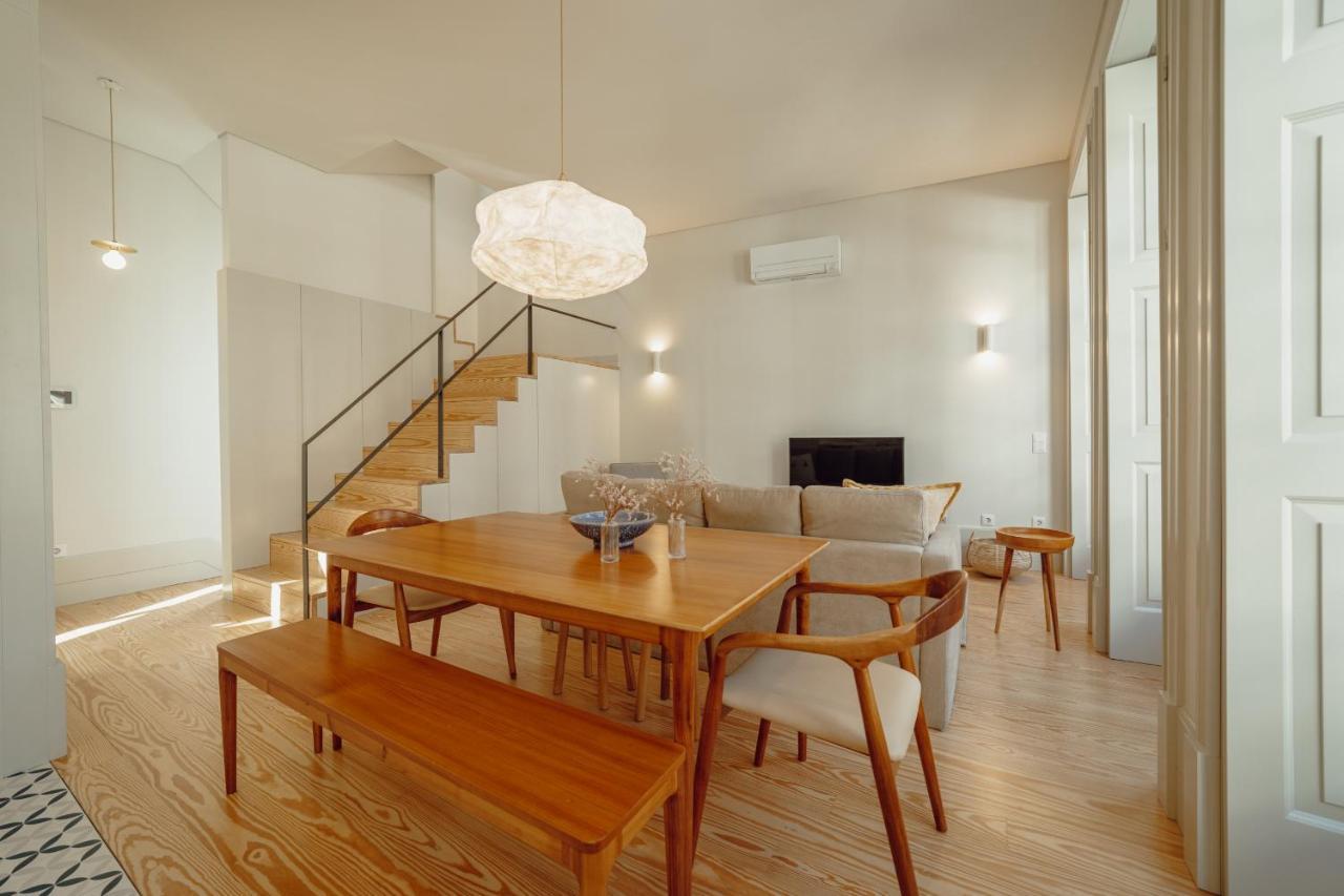 Downtown Deluxe Duplex By Homing Appartement Oporto